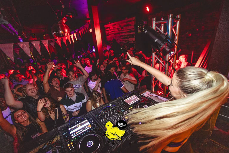 Scary Canary, a night club in Sydney, Australia