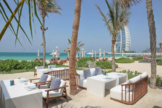 Shimmers, a restaurant in Dubai, UAE — photo 1
