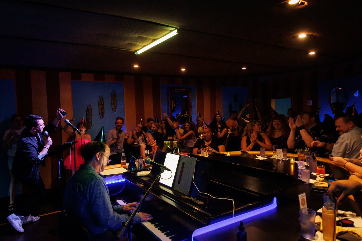 Sid Gold's Request Room, a bar in Nashville, USA — photo 1