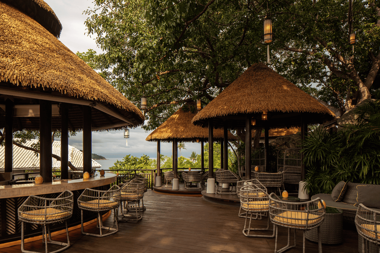 Singing Bird Lounge, a lounge in Koh Samui, Thailand