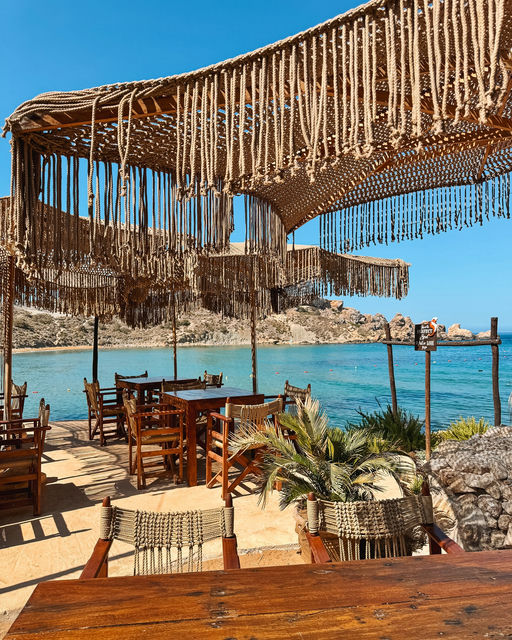 Singita Miracle Beach Club, a restaurant in Mġarr, Malta