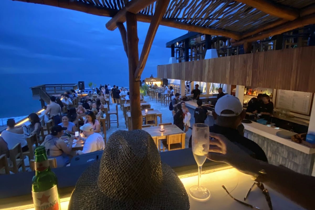 Single Fin, a beach club in Bali, Indonesia — photo 1