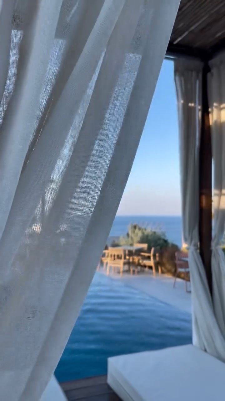 Video 7 from Skinos