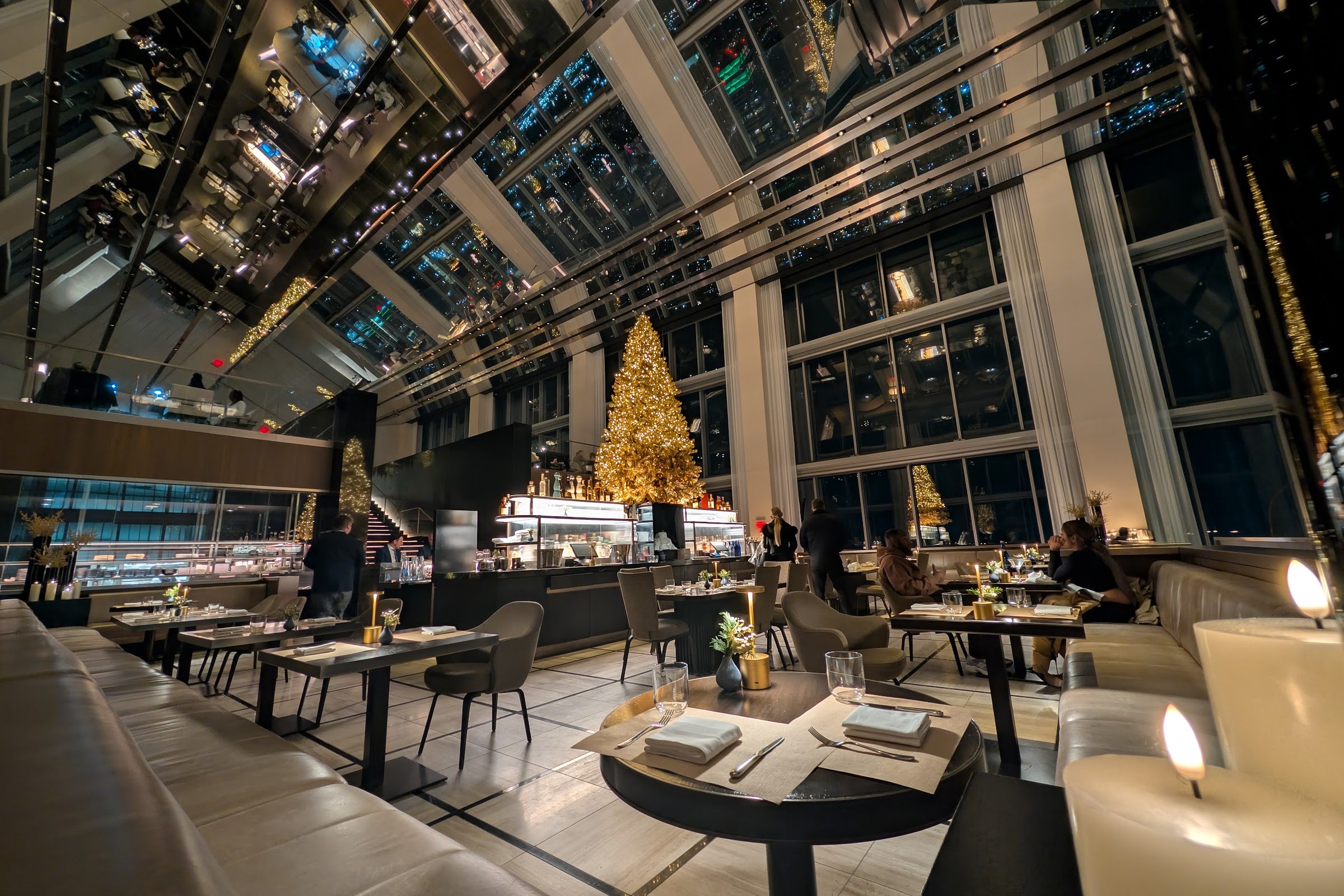 SkyHigh, a restaurant in Philadelphia, USA — photo 4