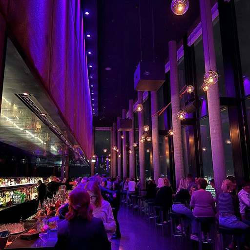 Skyline Bar 20up, a restaurant in Hamburg, Germany
