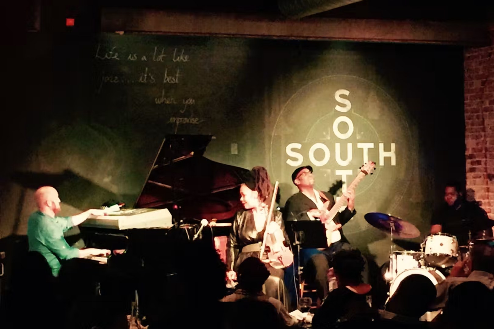 SOUTH Restaurant & Jazz Club, a restaurant in Philadelphia, USA — photo 2