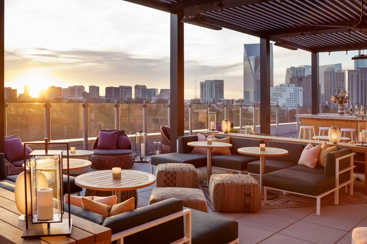 Spaceman, a rooftop in Atlanta, USA — photo 1