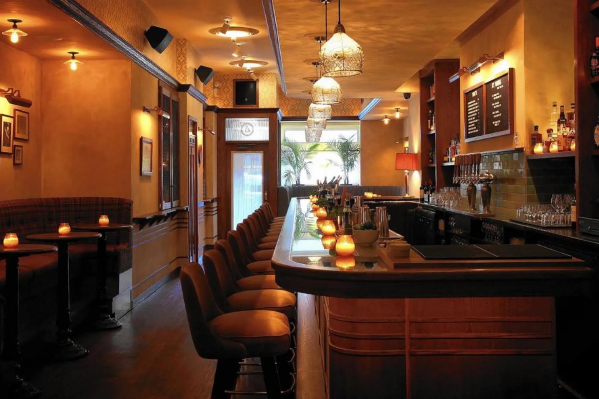 Sparrow, a bar in Chicago, USA — photo 2