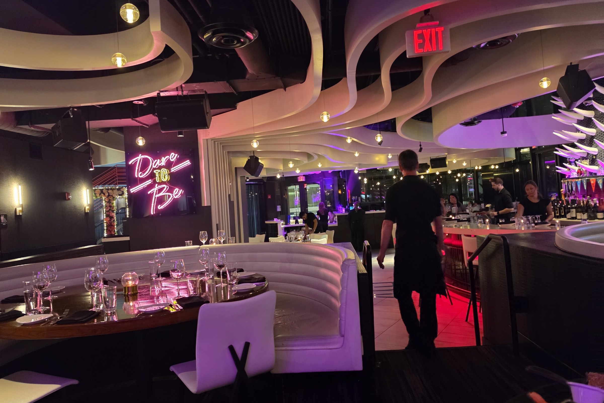 STK Steakhouse, a restaurant in Charlotte, USA — photo 2
