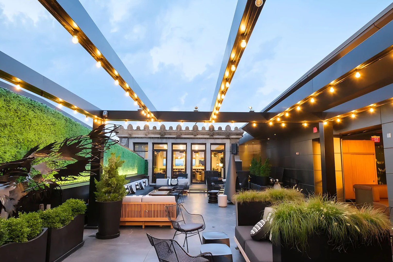 Stratus Rooftop Lounge, a rooftop in Philadelphia, USA — photo 4