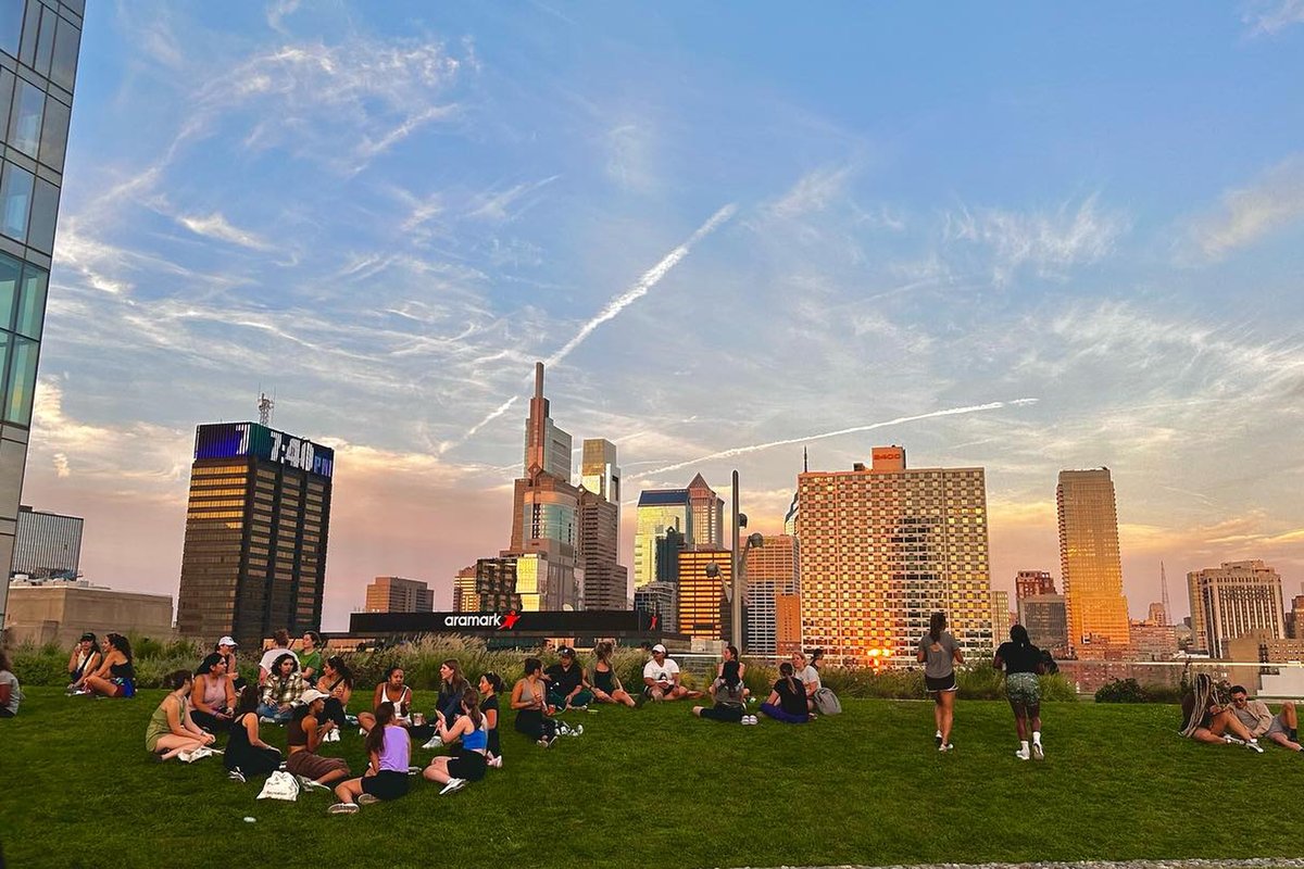 Sunset Social, a rooftop in Philadelphia, USA — photo 1