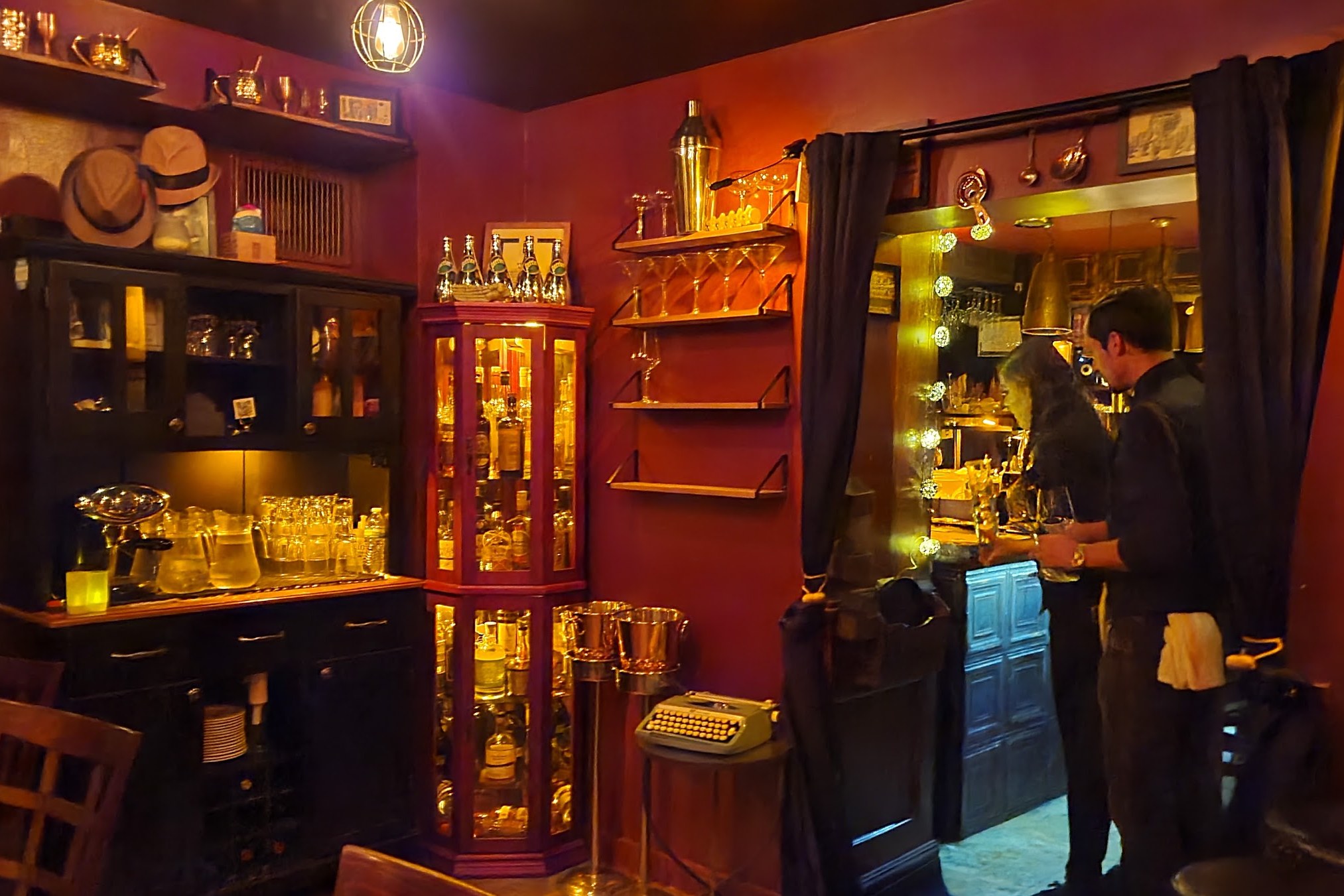 Swizzle Rum Bar & Drinkery, a bar in Miami, USA — photo 4