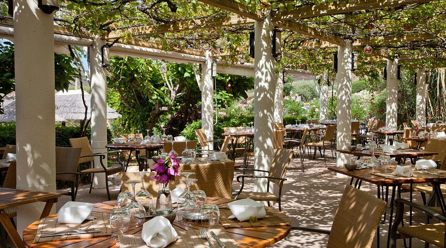 Table de la Plage, a restaurant in Corsica, France