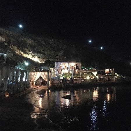 Tambakio, a restaurant in Rhodes, Greece
