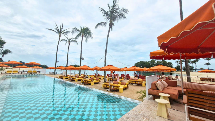 Tanjong Beach Club, a beach club in Singapore, Singapore