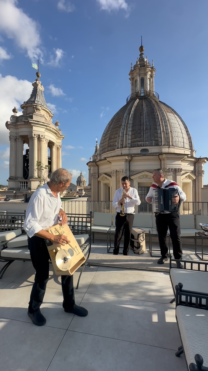 Video 3 from Terrazza Borromini