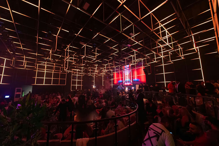 The Avenue at The Shangri-La, a night club in Dubai, UAE — photo 1