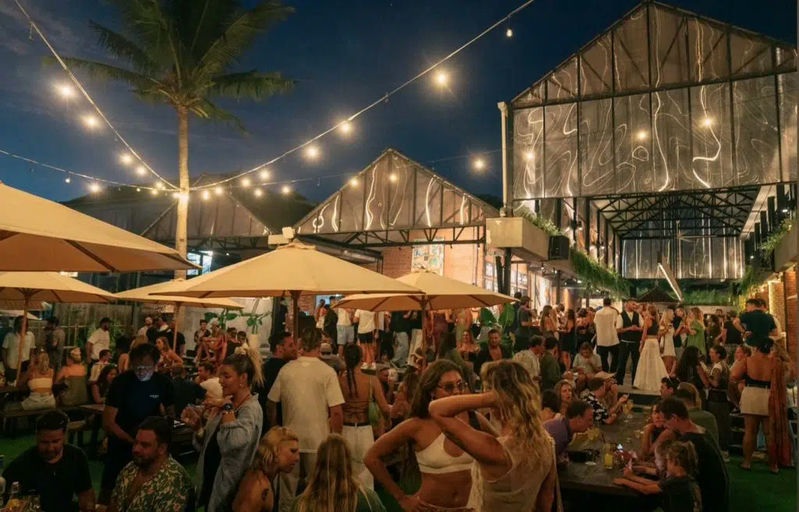 The Bench Brewery , a bar in Bali, Indonesia