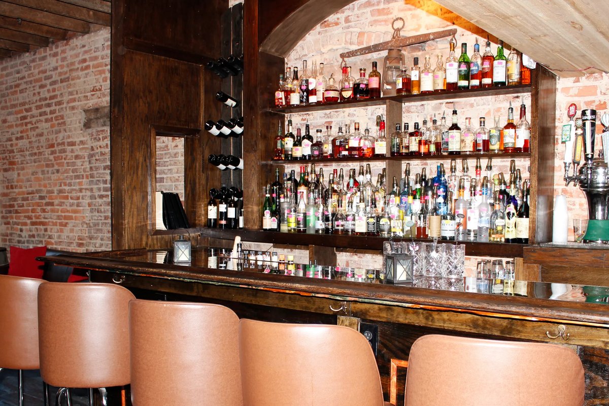 The Cotton Room, a bar in Charlotte, USA — photo 2