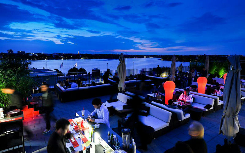 The George Rooftop Bar, a bar in Hamburg, Germany