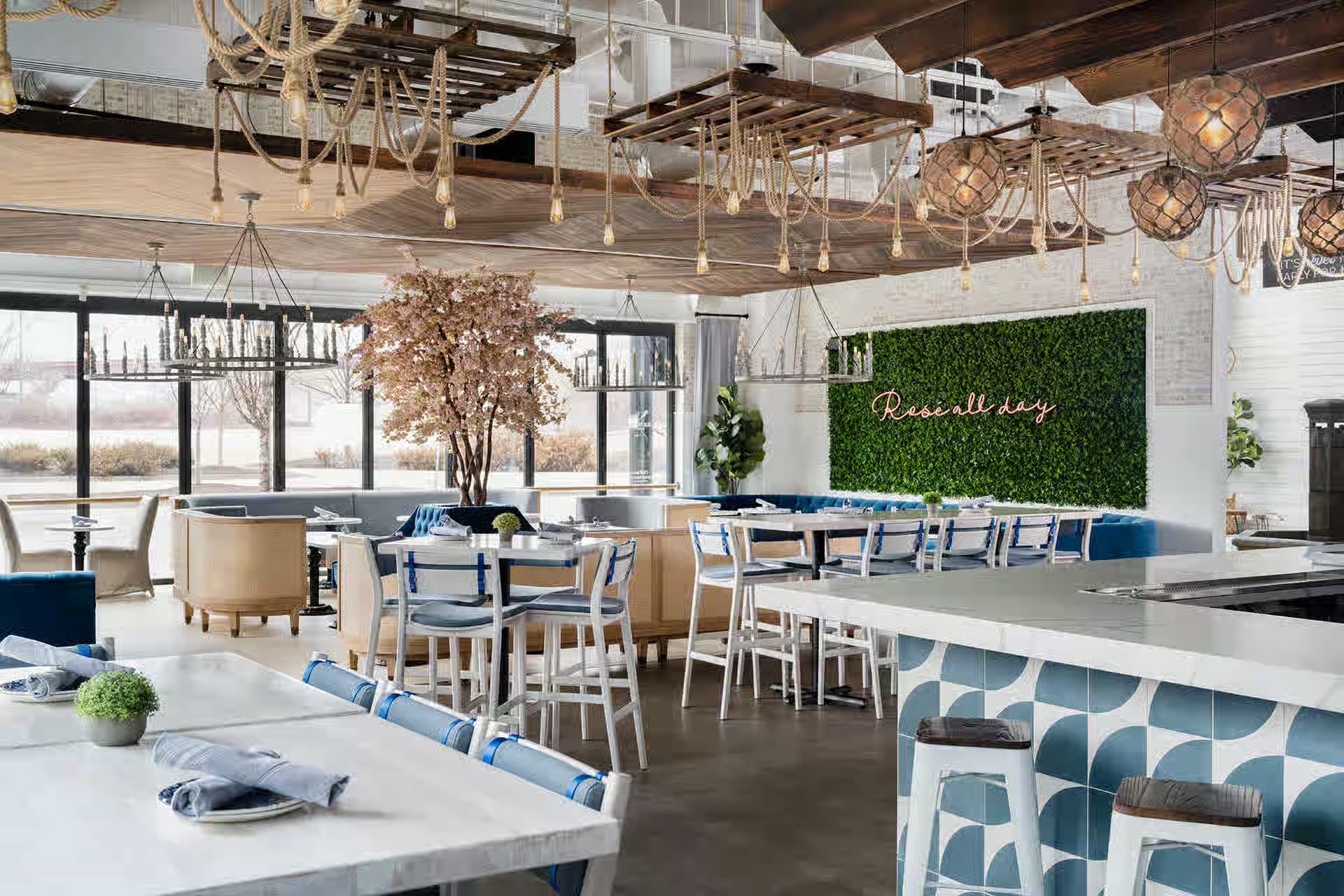 The Hampton Social, a restaurant in Nashville, USA — photo 2