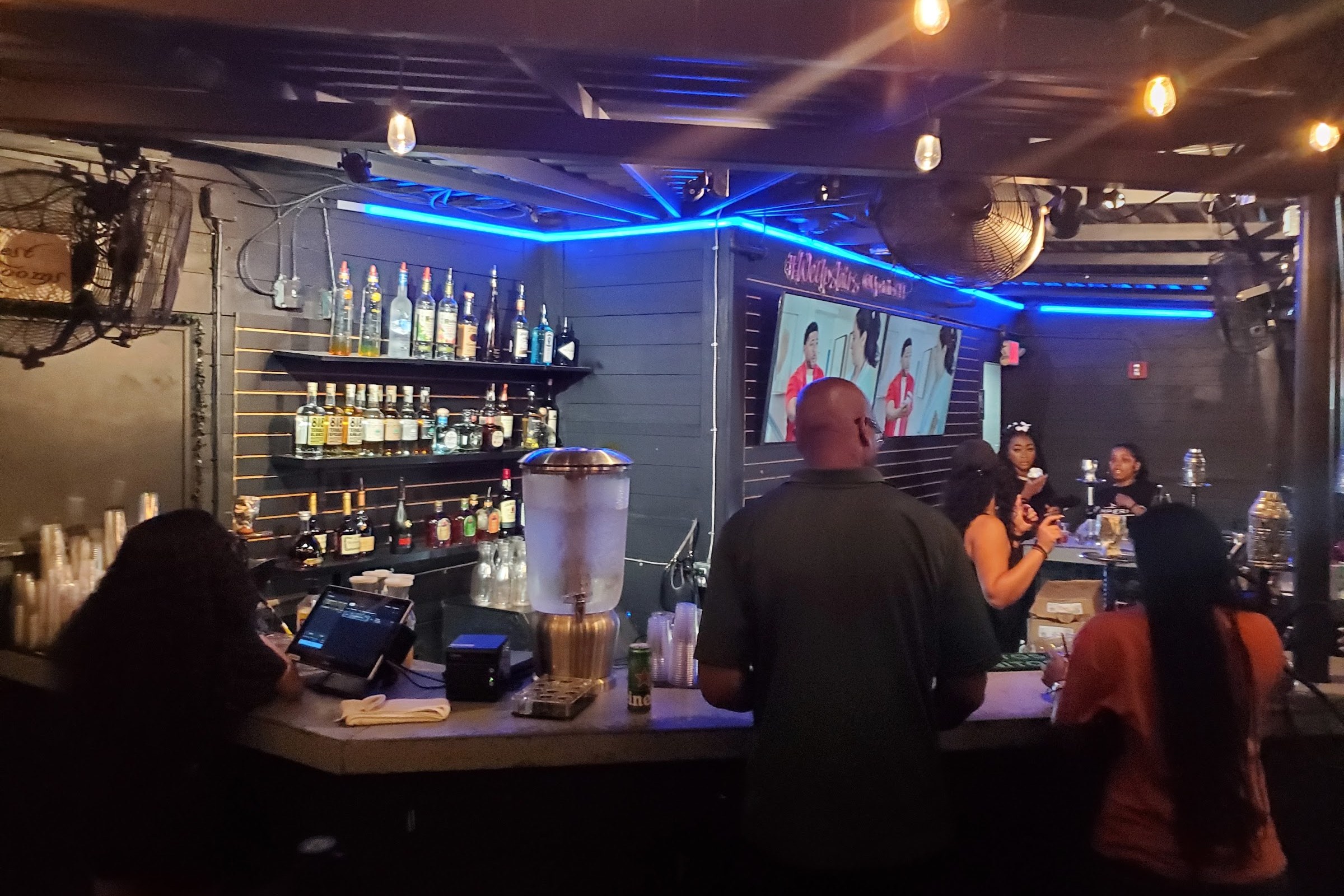 The Imperial, a lounge in Charlotte, USA — photo 3