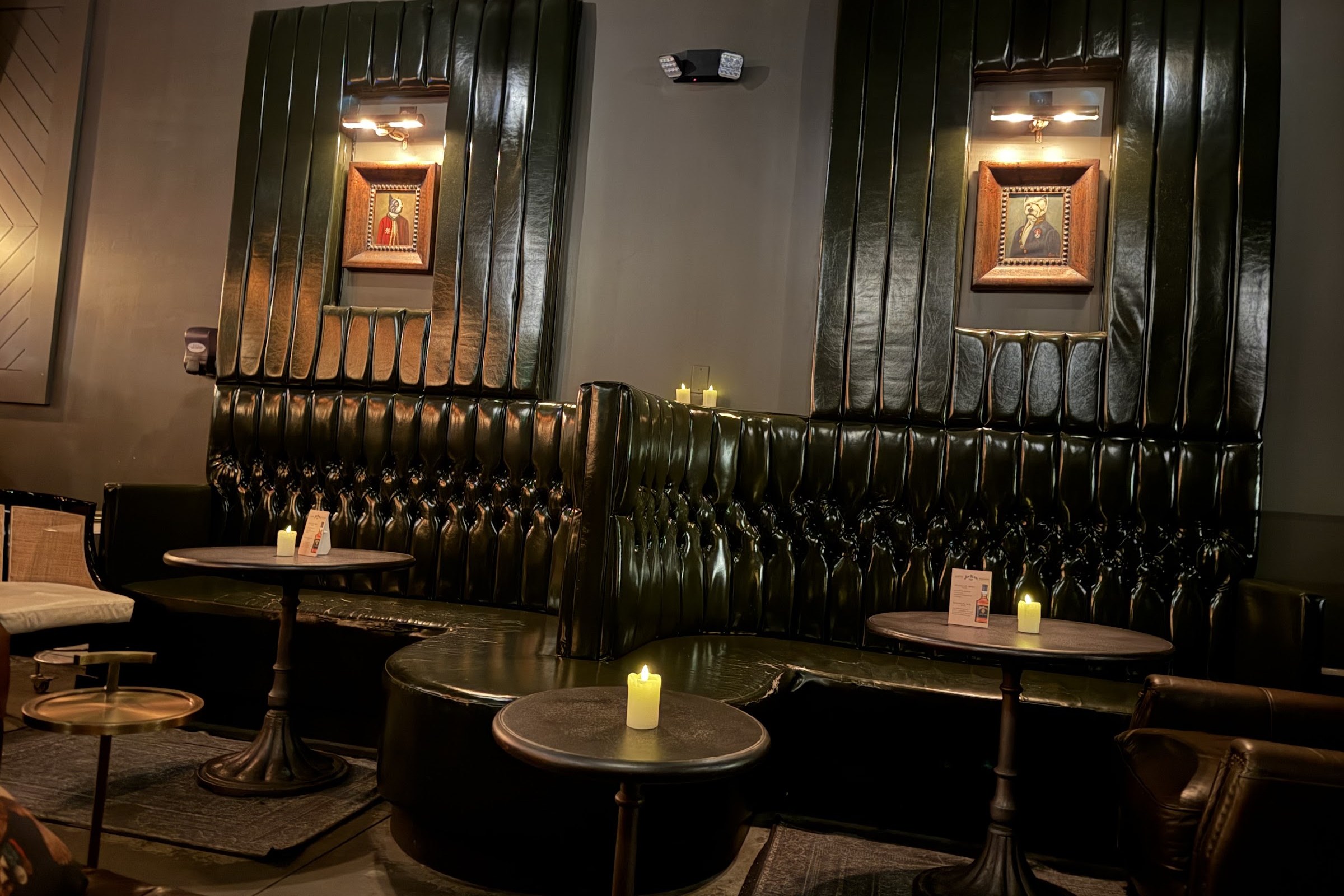 The James Room, a lounge in Atlanta, USA — photo 2