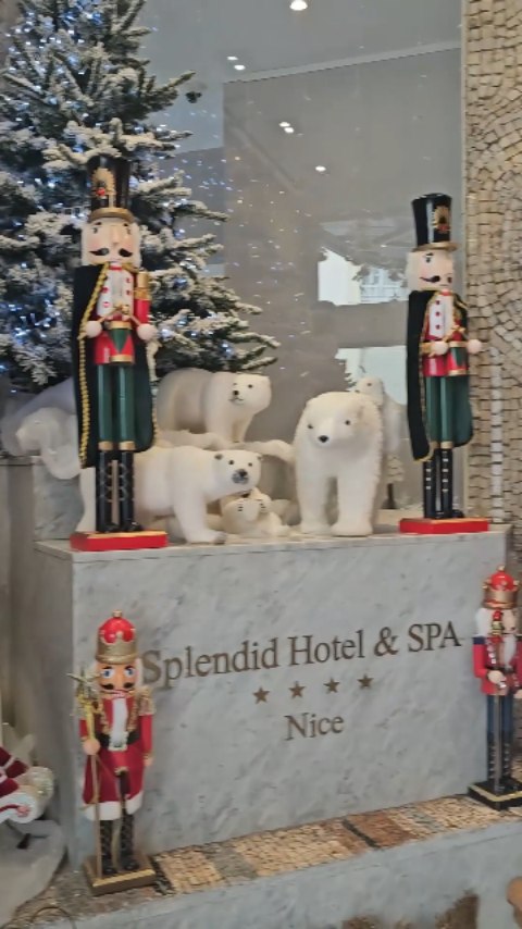 Video 4 from The Rooftop at Splendid Hotel