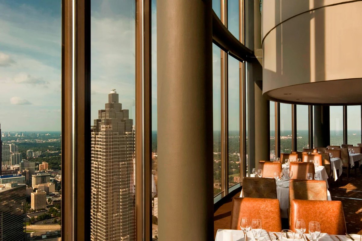 The Sun Dial, a restaurant in Atlanta, USA — photo 3