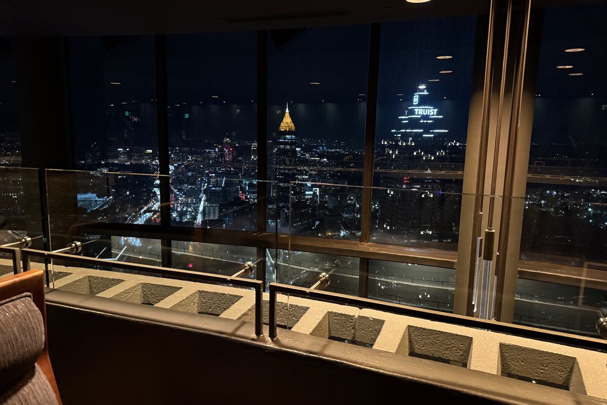 The Sun Dial, a restaurant in Atlanta, USA — photo 4