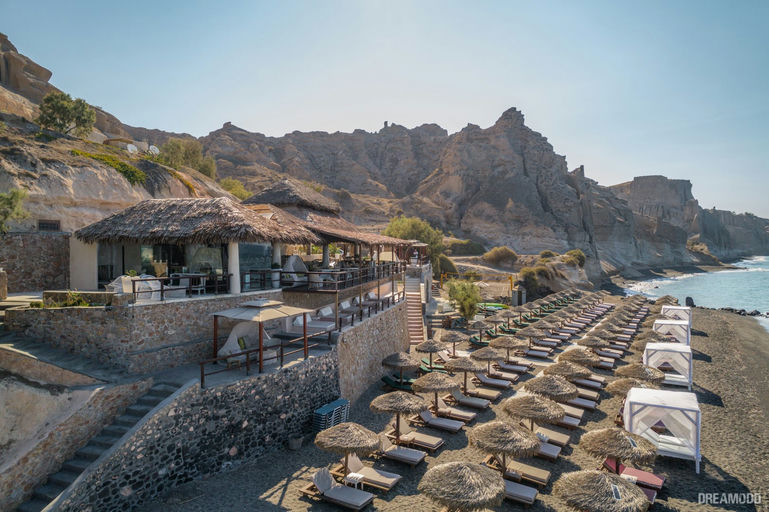 Theros Wave Bar, a beach club in Santorini, Greece