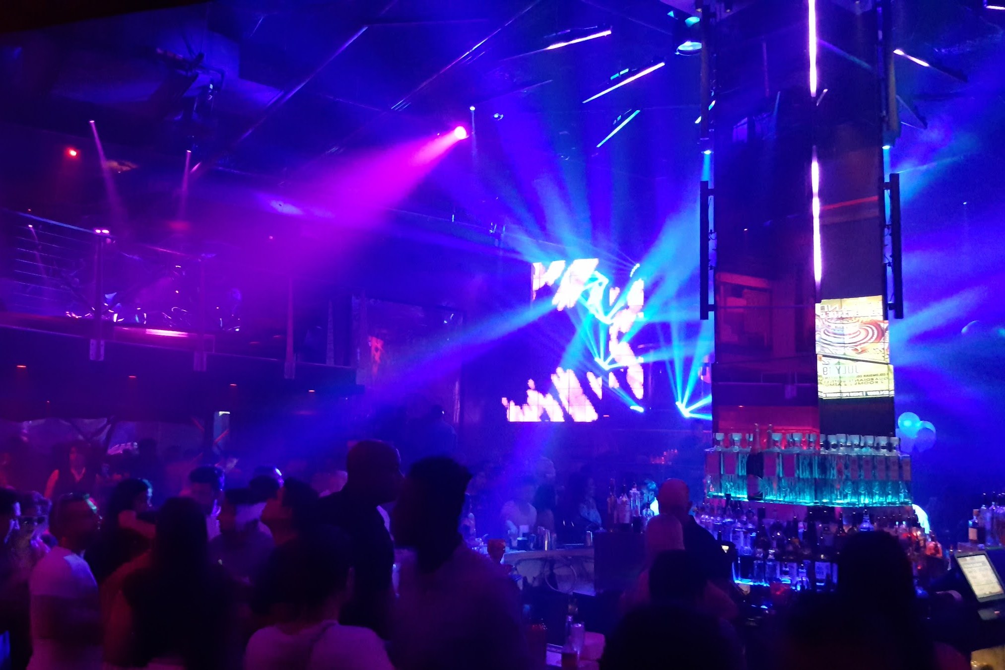 Tongue & Groove, a night club in Atlanta, USA — photo 3