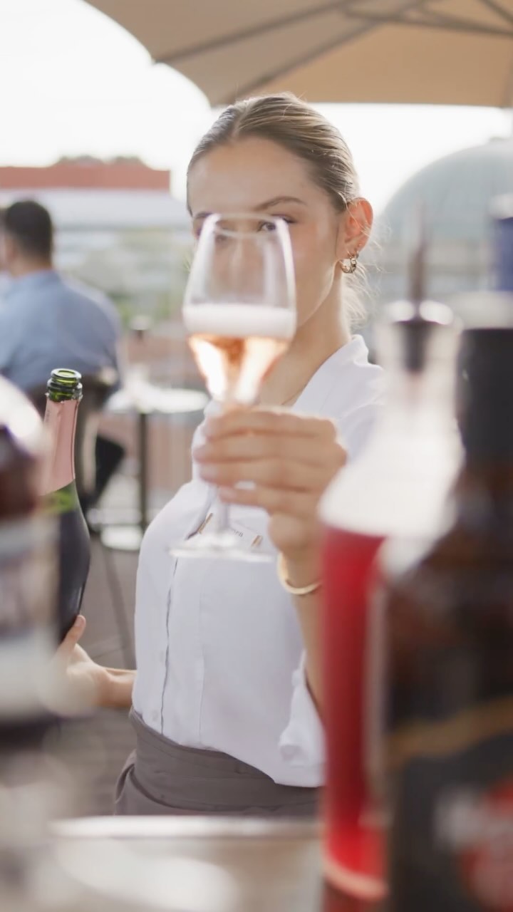 Video 8 from Top Seven Roof Bar at Grand Elyseé