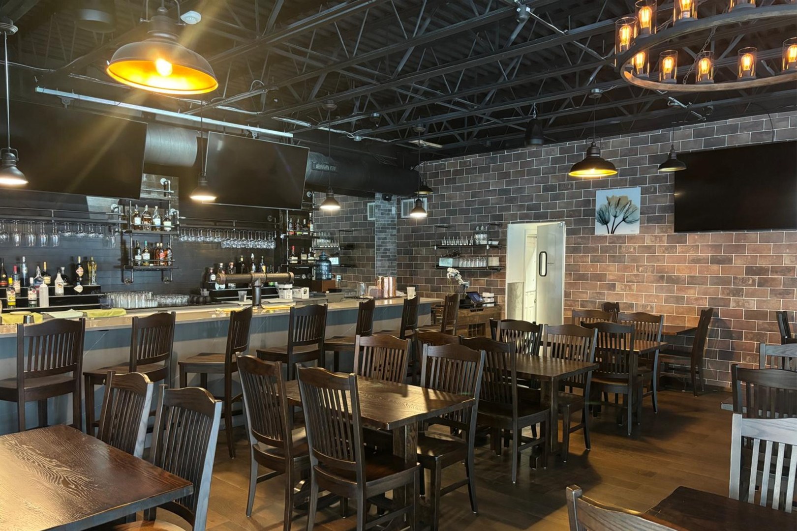 Topside Tavern, a restaurant in Philadelphia, USA — photo 3