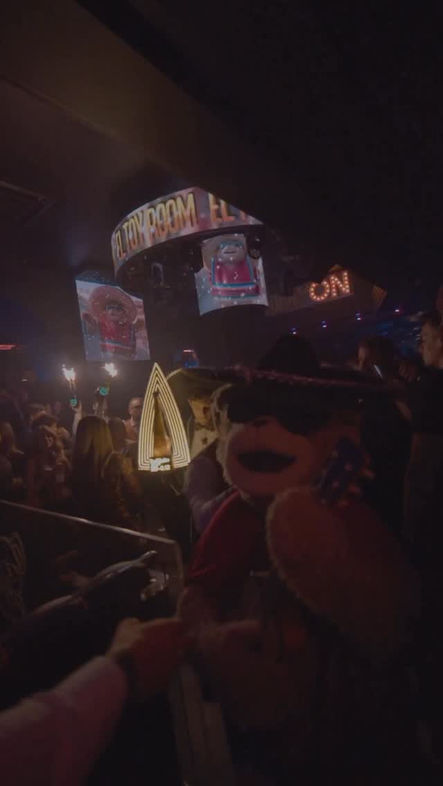 Video 3 from Toy Room Rome