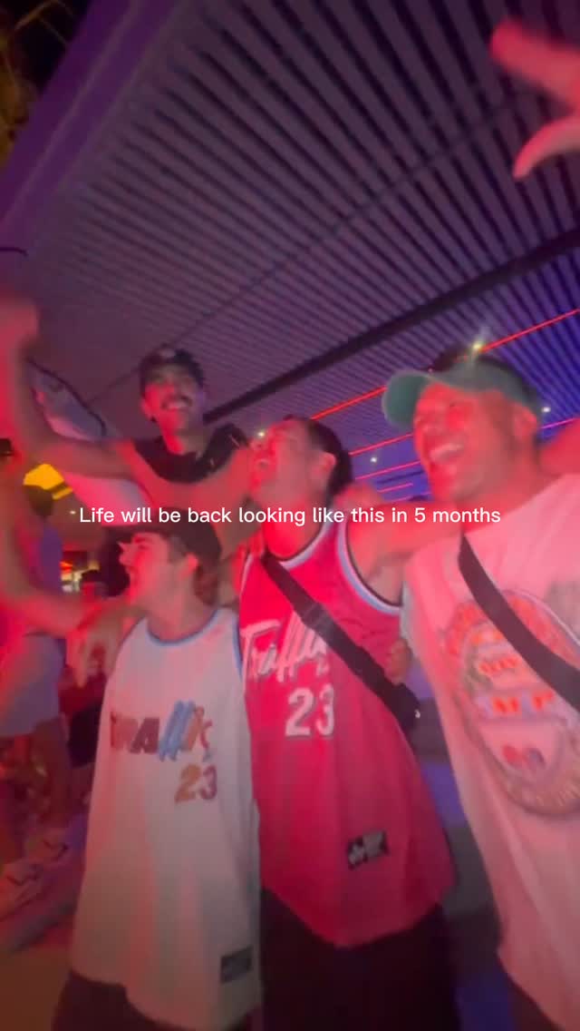 Video 8 from Traffic Bar