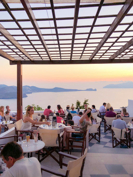 Utopia Café Bar, a restaurant in Milos, Greece