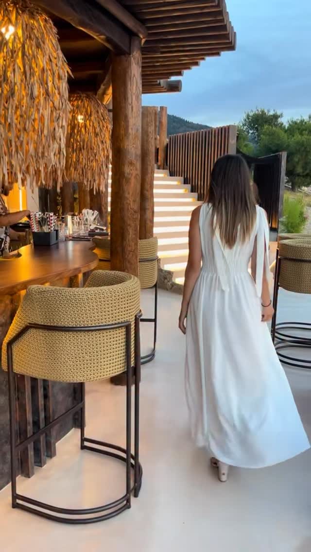 Video 3 from Utopia Sunset Bar