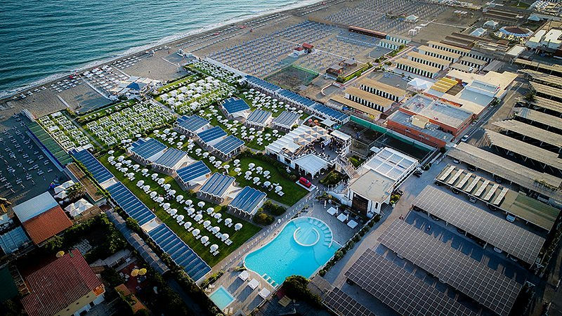 V Lounge Beach Club, a beach club in Rome, Italy