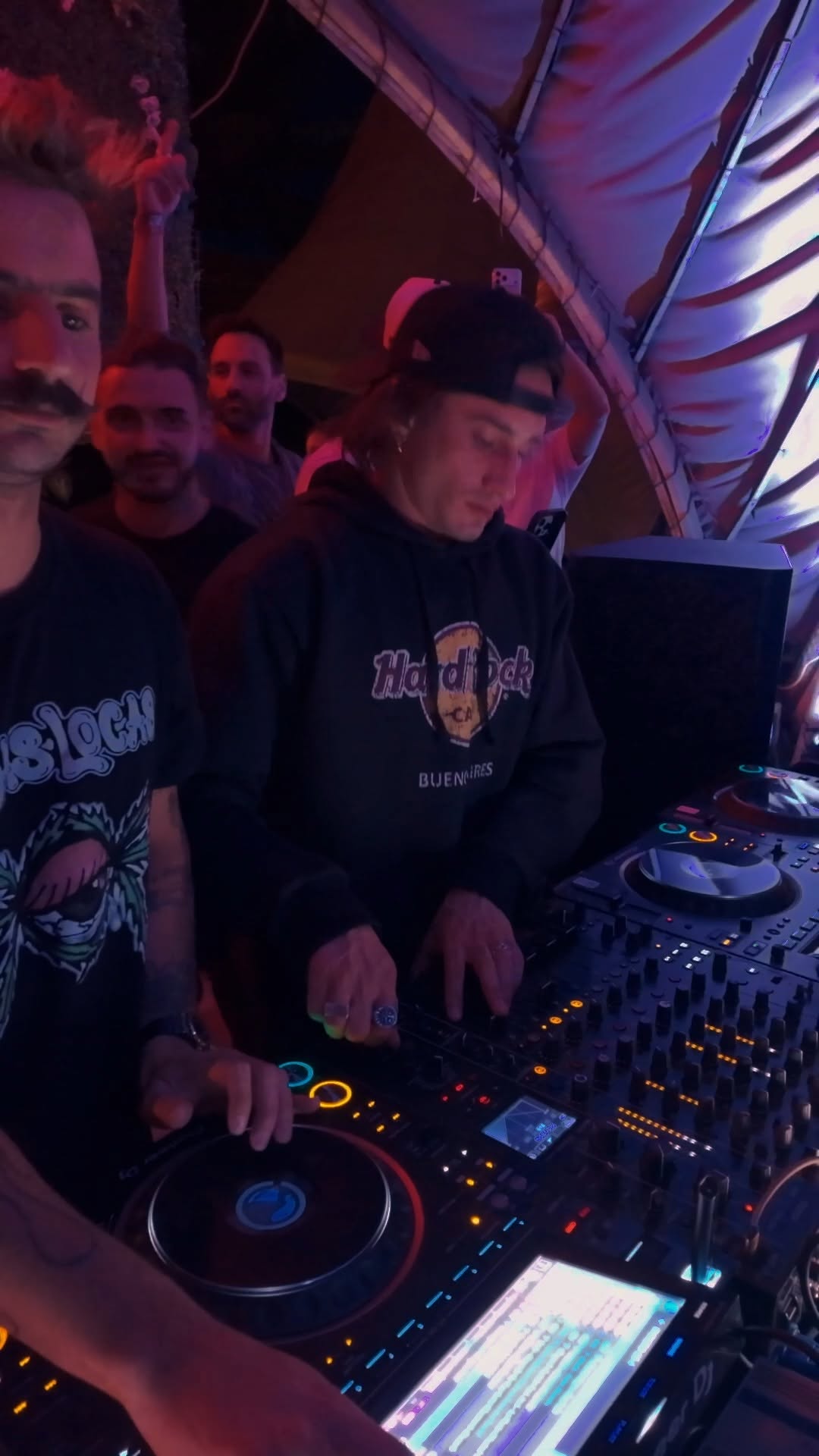Video 2 from Vagalume