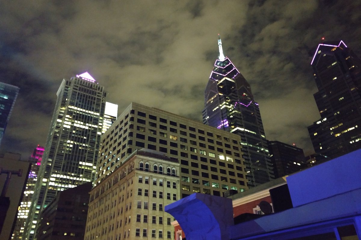 Vango Lounge and Skybar, a lounge in Philadelphia, USA — photo 1