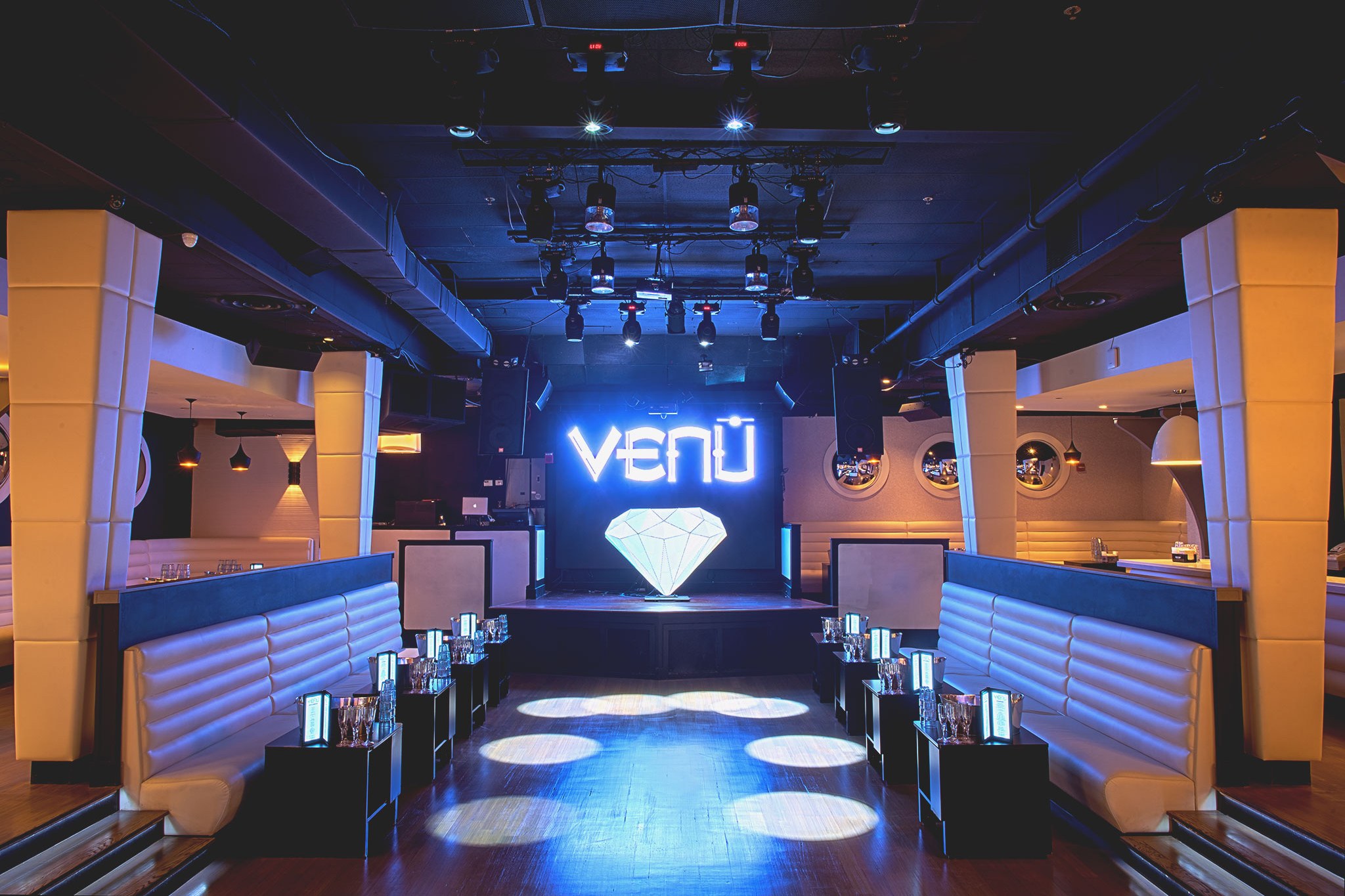 Venu, a night club in Boston, USA — photo 2