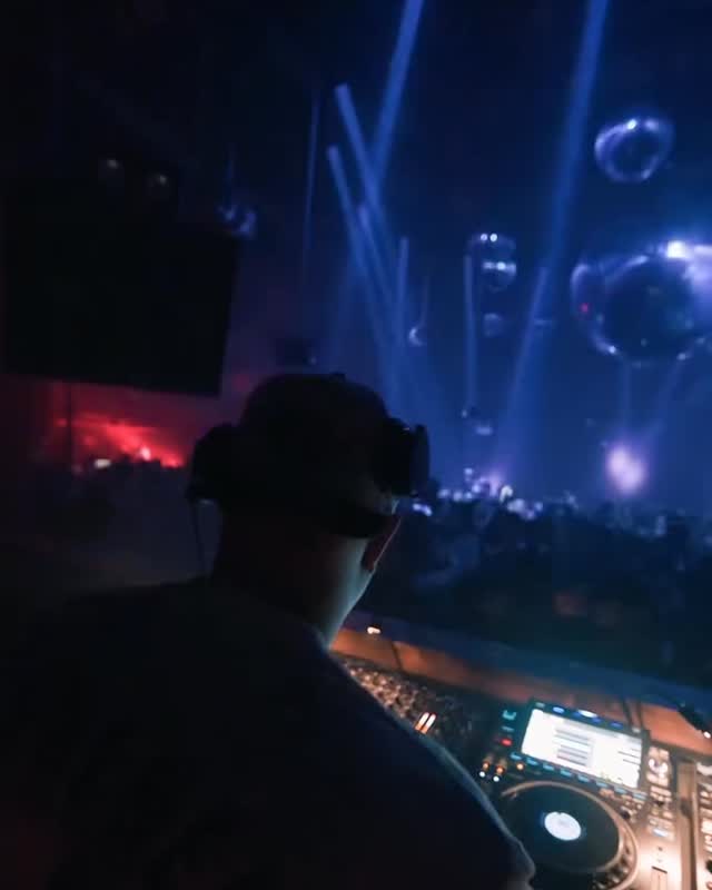 Video 5 from Vertigo
