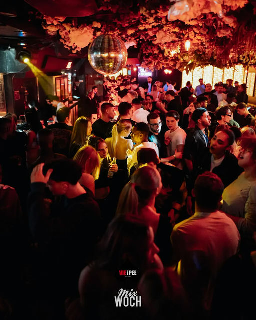 Vie i Pee, a night club in Vienna, Austria
