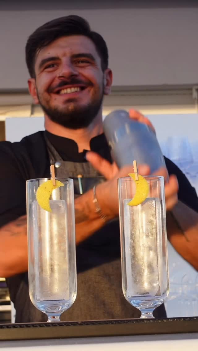 Video 8 from Vista Sky Bar