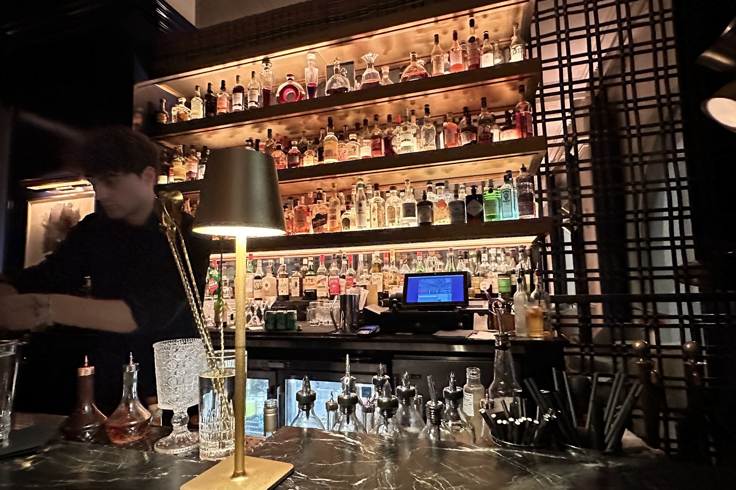 Vol. 39, a bar in Chicago, USA — photo 3
