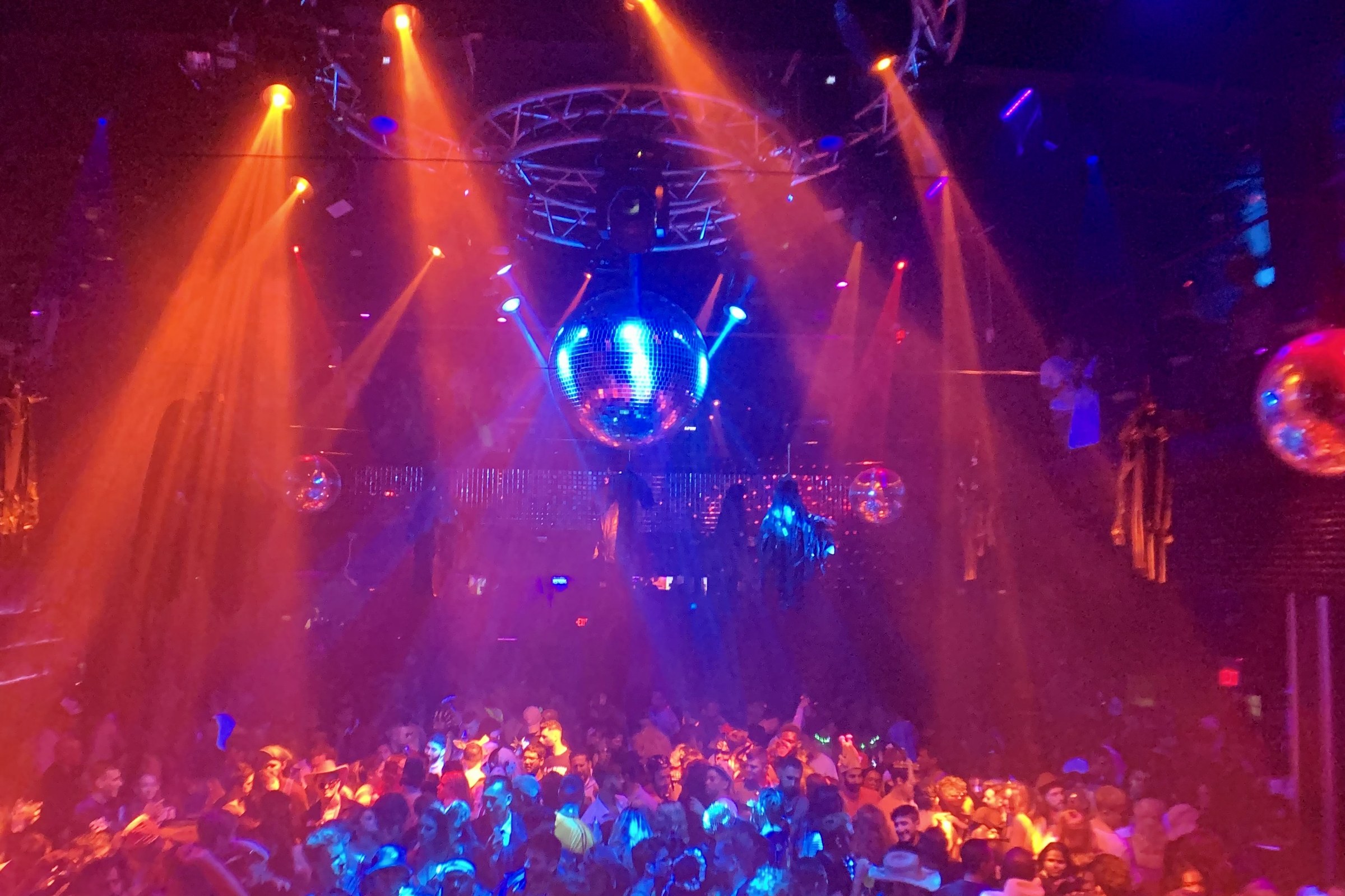 Voyeur, a night club in Philadelphia, USA — photo 2