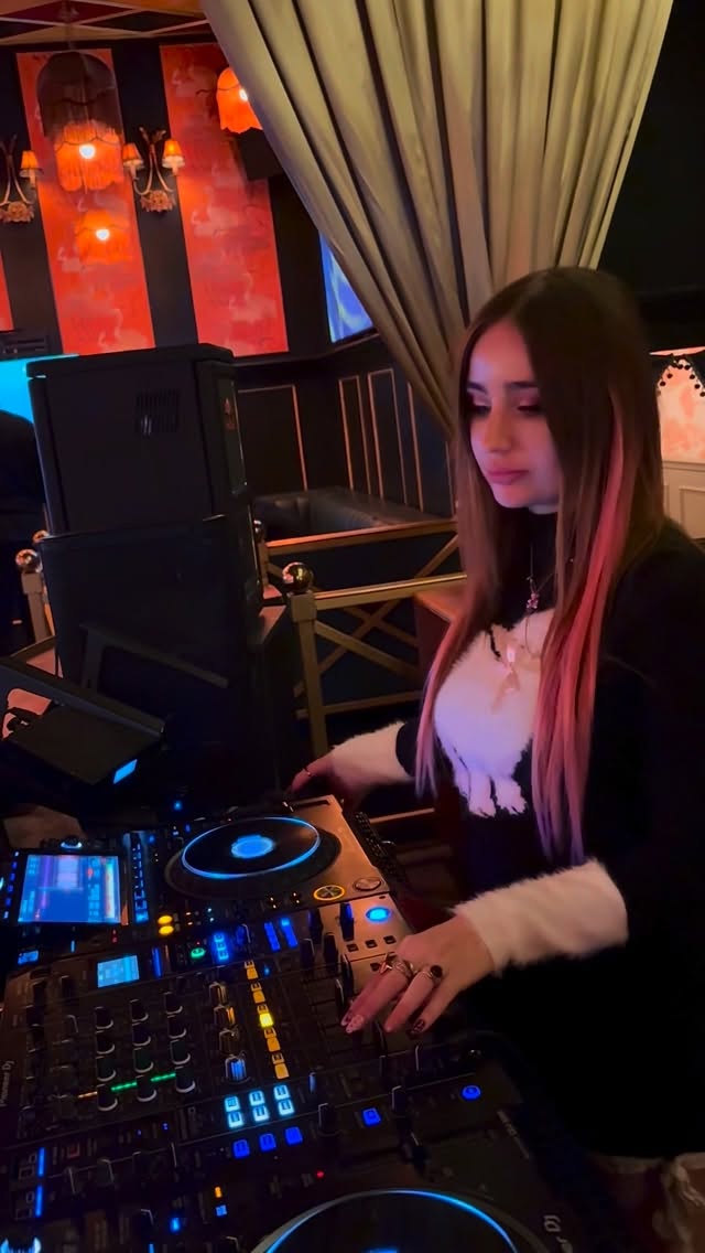 Video 4 from Warwick