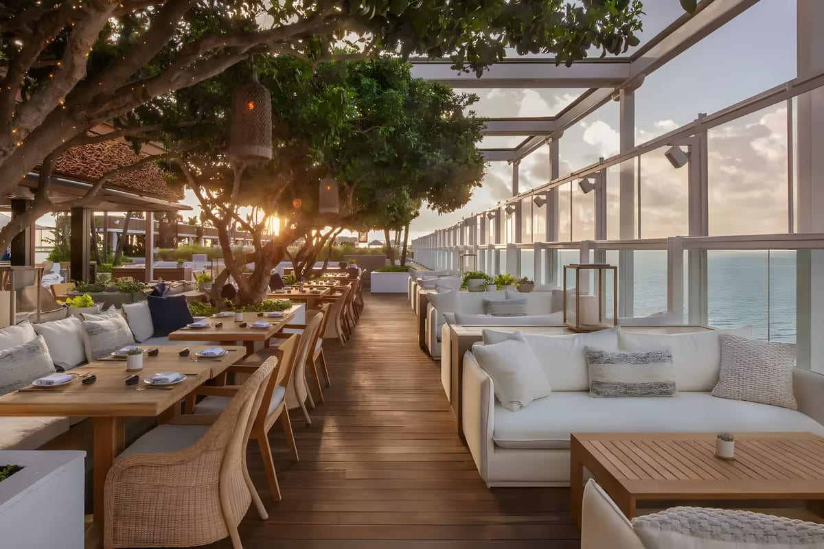 Watr at the 1 Rooftop, a restaurant in Miami, USA — photo 1