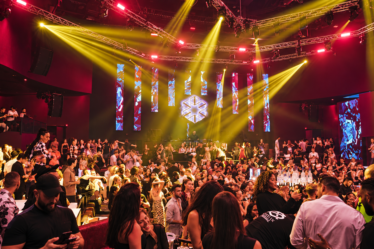 WHITE, a night club in Abu Dhabi, UAE — photo 1